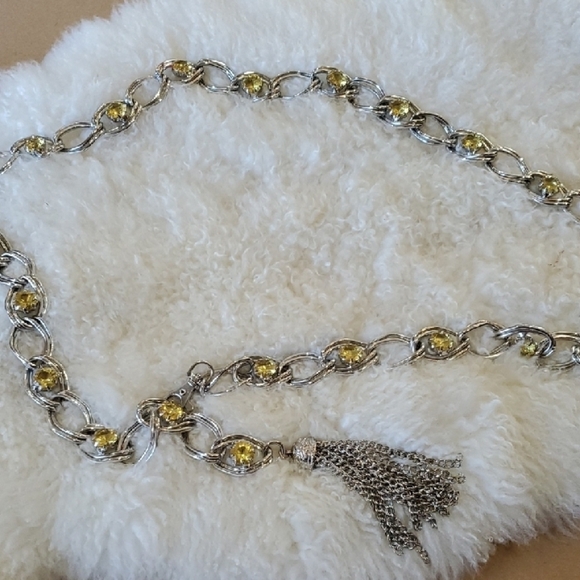 Elegant Silver and Gold Chain Necklace - Picture 1 of 6